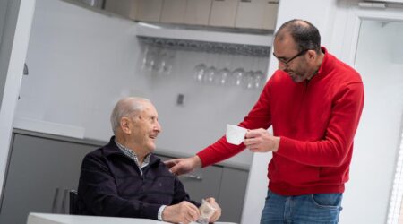 Una de cada dos personas que reciben el servicio de asistencia personal lo hace por primera vez