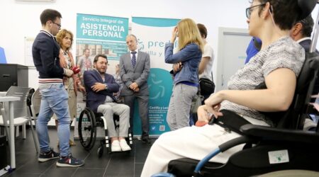 La formación en asistencia personal incluirá conocimientos para detectar casos de violencia de género en mujeres con discapacidad