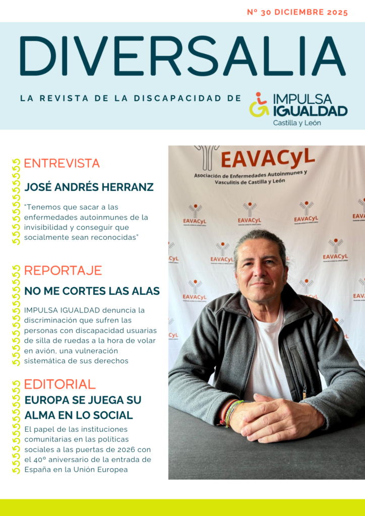 Portada de la revista con la fotografía y destacado de la entrevista, además del reportaje y del editorial.