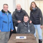 En la carpa de IMPULS IGUALDAD Castilla y León, detrás de una mesa adaptada en altura, de izquierda a derecha: José Manuel Navas, Jesús Julio Carnero, Francisco Sardón y Blanca Jiménez.