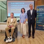De izquierda a derecha: Francisco Sardón, Edurne Francisco y Ángel González.